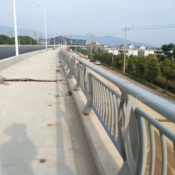 鋁合金橋梁護(hù)欄